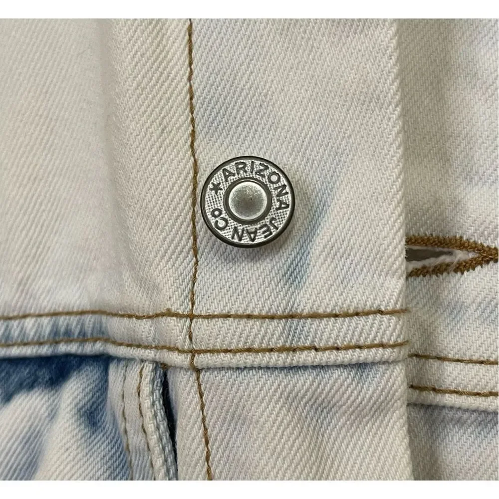 NWT ARIZONA JEAN CO Jacket Men's Small White Blue Extreme Bleach‎ Denim Cotton